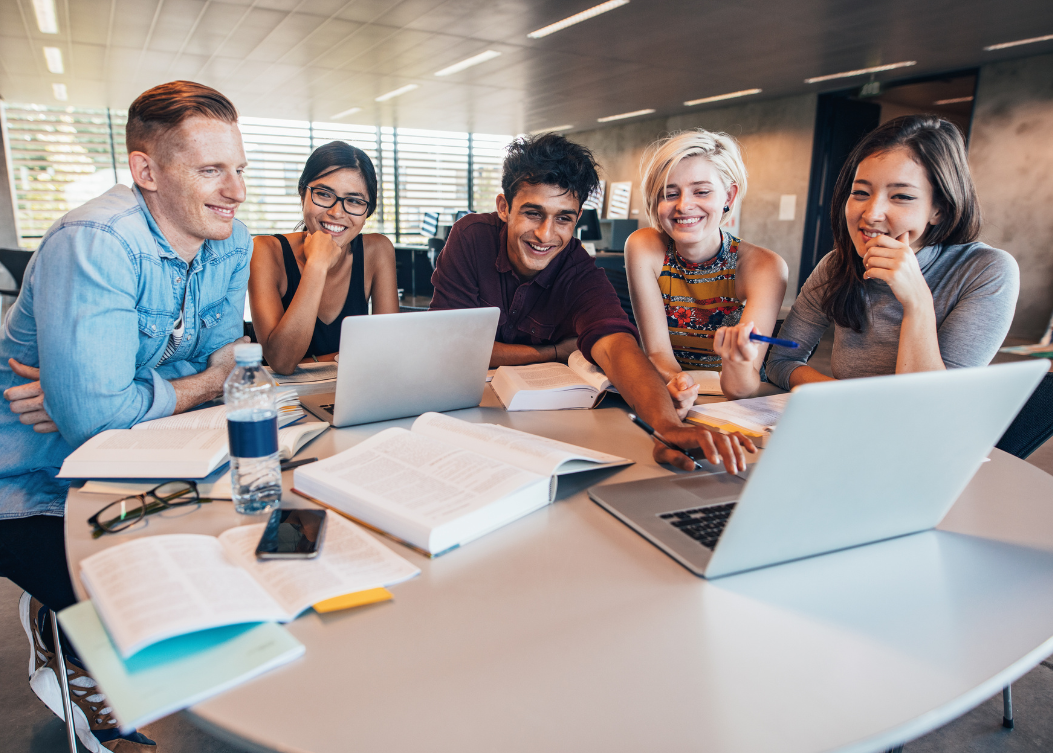 2024 Buying Guide: How to Choose the Best Laptops for College Students in 2024